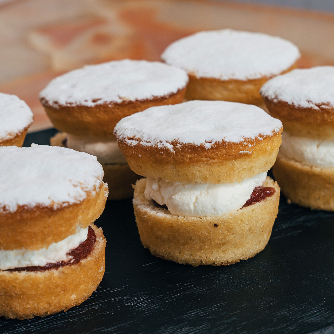 Petite Victoria Sponge Cakes