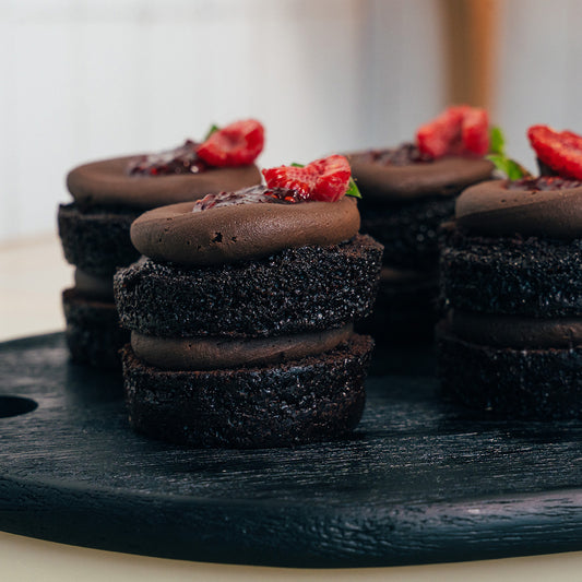 Petite Chocolate Raspberry Mud Cakes