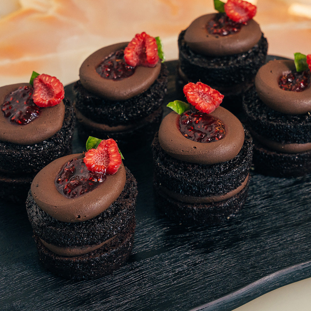 Petite Chocolate Raspberry Mud Cakes